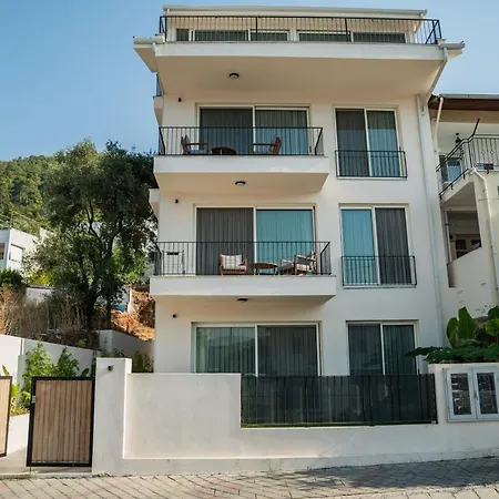 Hotel apartamentowy Gizz