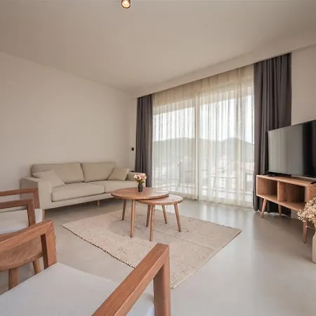 Gizz Hotel apartamentowy Fethiye